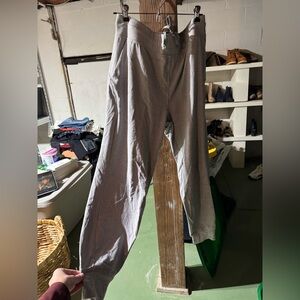 Lululemon women align joggers